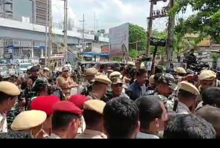 ছয় জনগোষ্ঠীৰ ঐক্য মঞ্চত ভাঙোন! মুখ্যমন্ত্ৰীৰে অনুষ্ঠিত বৈঠকলৈ নগল একাংশ সংগঠন