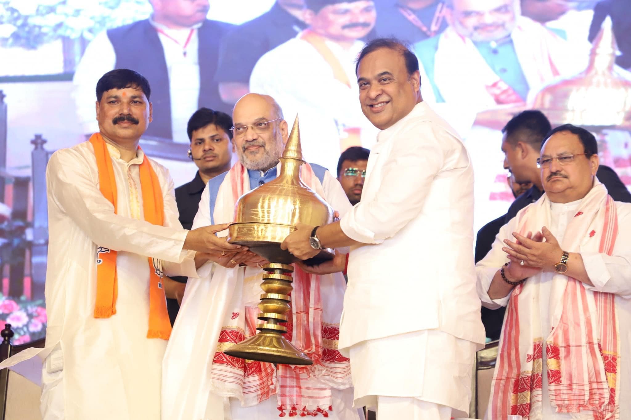 ৰাজ্যিক বিজেপিৰ প্ৰাসাদোপম কাৰ্যালয় উদ্বোধন