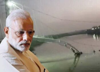 মৰ্বিৰ বাবে প্ৰাৰ্থনাৰত সমগ্ৰ দেশ! একতা দিৱসৰ দিনা আবেগিক প্ৰধানমন্ত্ৰী: