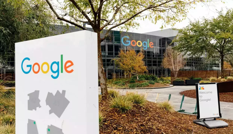 ক্ষমতাৰ অপব্যৱহাৰ, ভাৰতৰ গুগললৈ ৯৩৬ কোটি টকা জৰিমনা