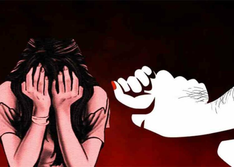 ছাত্ৰীক ধৰ্ষণৰ অভিযোগ বিদ্যালয়ৰ সঞ্চালকৰ বিৰুদ্ধে: