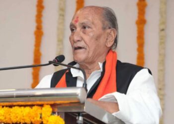 বয়স কোনো বাধা নহয়! গুজৰাটৰ নিৰ্বাচনত ৭৬ বছৰীয়া বিজেপি প্ৰাৰ্থী