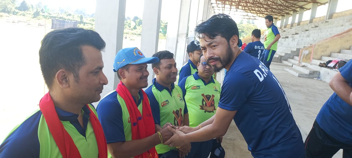  প্ৰীতি ক্ৰিকেট খেল