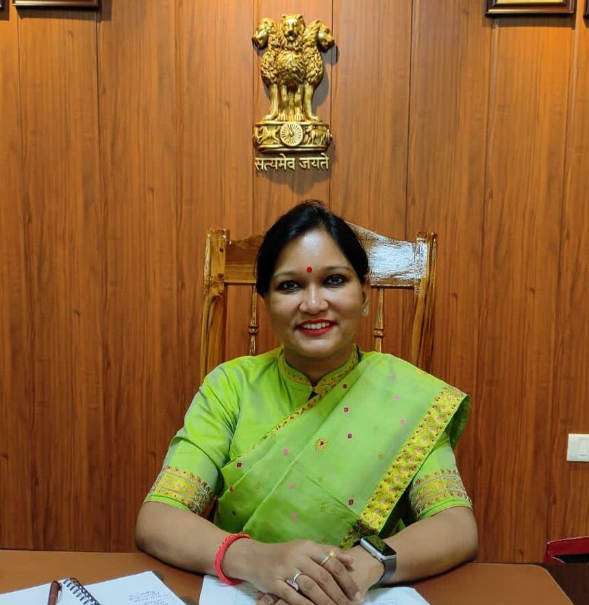 কোকৰাঝাৰ জিলা উপায়ুক্তৰ:
