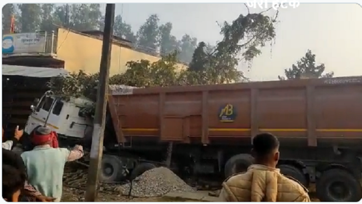 উত্তৰ প্ৰদেশৰ দেওৰিয়া জিলাত শোকাৱহ দুৰ্ঘটনা
