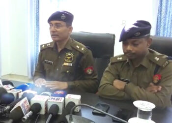 নিৰুৰ্দ্দিষ্ট মনেশ্বৰ কলিতাৰ সন্ধান দিওতালৈ এক লাখ টকাৰ পুৰষ্কাৰ ঘোষণা: