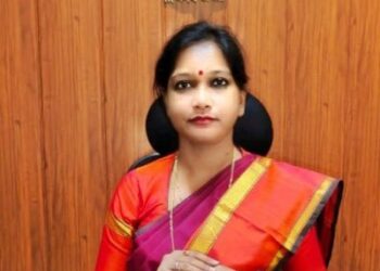 কেৰিবেগত টিফিন ননাৰ বাবে কৰ্মচাৰীক প্ৰহাৰ কৰিলে কোকৰাঝাৰ জিলা উপায়ুক্তইঃ ন্যায় বিচাৰি মুখ্যমন্ত্ৰীক আহ্বান