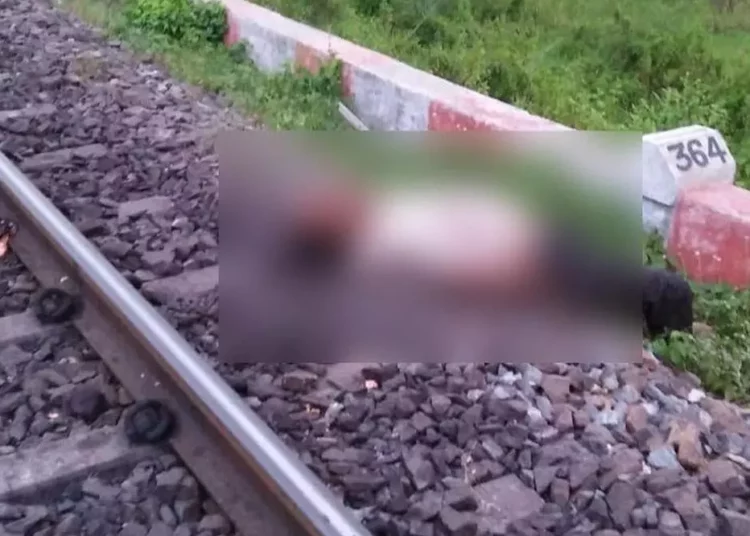 Unidentified Dead Bodies I ডিফুৰ সমীপৰ নৈলালংত অচিনাক্ত ৰেলে কটা মৃতদেহ উদ্ধাৰ ৷ চিনাক্তকৰণৰ বাবে ৭২ মৰ্গত সংৰক্ষণ মৃতদেহ 1 Unidentified Dead Bodies I ডিফুৰ সমীপৰ নৈলালংত অচিনাক্ত ৰেলে কটা মৃতদেহ উদ্ধাৰ ৷ চিনাক্তকৰণৰ বাবে ৭২ মৰ্গত সংৰক্ষণ মৃতদেহ
