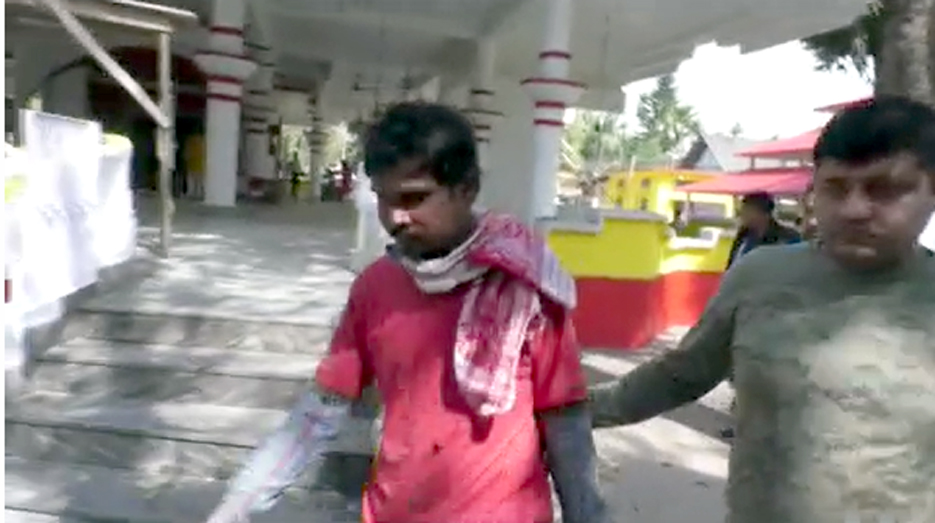 Thief arrested I নগাঁৱৰ শ্মশানঘাট শিৱ মন্দিৰত দুই কাছ চোৰ কৰায়ত্ত 2 চোৰ