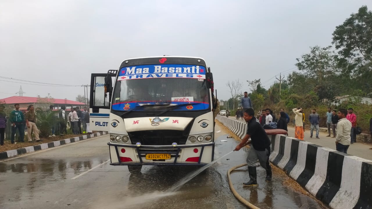 যাত্ৰীবাহী বাছ