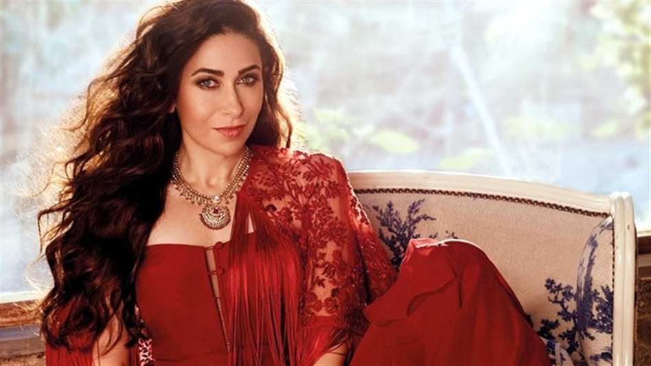 Karishma Kapoor I পুনৰ ডাঙৰ পৰ্দাত কৰিশ্মা কাপুৰ, কাৰ লগত যুটি? 3 কৰিশ্মা কাপুৰ: