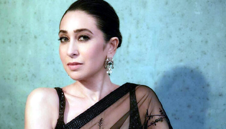 Karishma Kapoor I পুনৰ ডাঙৰ পৰ্দাত কৰিশ্মা কাপুৰ, কাৰ লগত যুটি? 1 Karishma Kapoor I পুনৰ ডাঙৰ পৰ্দাত কৰিশ্মা কাপুৰ, কাৰ লগত যুটি?