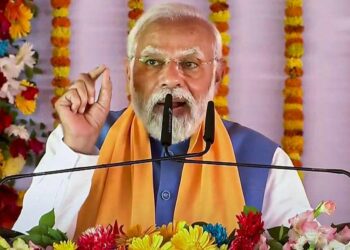 Rahul Gandhi Defamation Case I ৰাহুলক লৈ উত্তপ্ত সমগ্ৰ দেশ, বাৰাণসীত ব্যস্ত মোডী