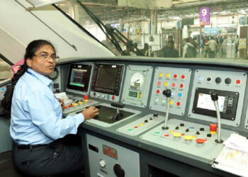 Vande Bharat Express I বন্দে ভাৰত এক্সপ্ৰেছৰ প্ৰথমগৰাকী মহিলা চালক