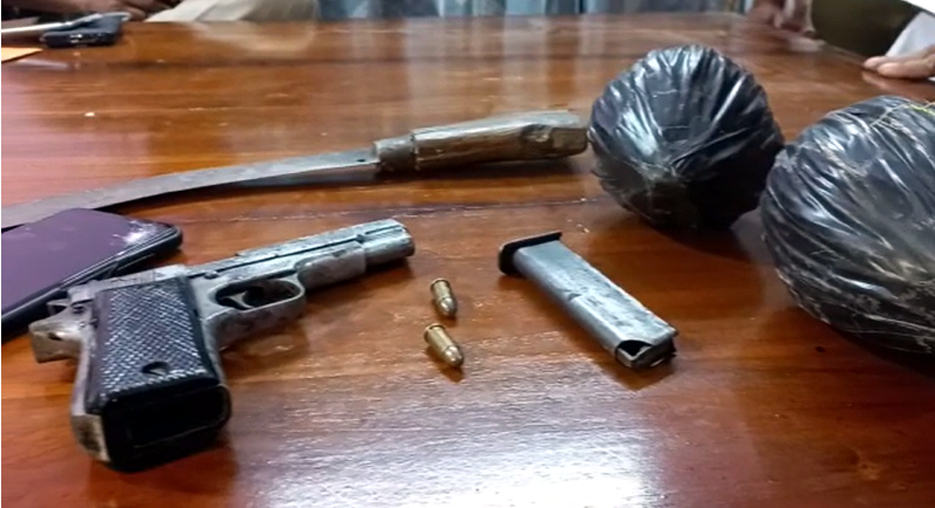  ডকাইত গ্ৰেপ্তাৰ