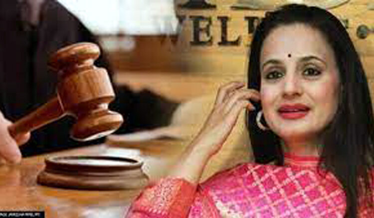 Ameesha Patel I জালিয়াতিৰ গোচৰত আমিষা! নায়িকাৰ বিৰুদ্ধে গ্ৰেপ্তাৰৰ পৰোৱানা 1 Ameesha Patel I জালিয়াতিৰ গোচৰত আমিষা! নায়িকাৰ বিৰুদ্ধে গ্ৰেপ্তাৰৰ পৰোৱানা