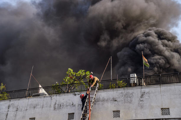 Fire at a governmental healthcare at Delhi's Shastri Park 3 Fire