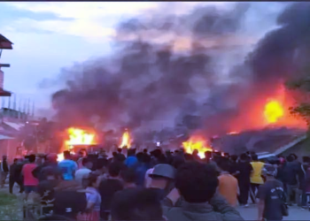 Manipur Violence Update I উত্তপ্ত মণিপুৰত ৰে’ল সেৱা বাতিল 