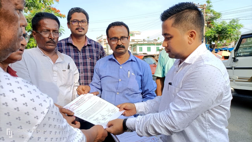 বোকাখাতত সাংবাদিক