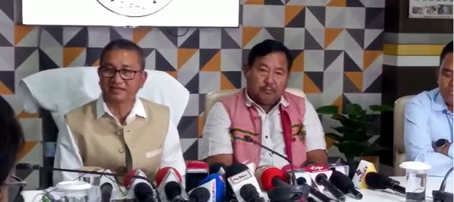 কাৰবি আংলঙ