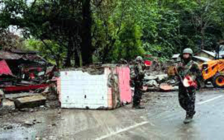 Ethnic violence in Manipur I অগ্নিগৰ্ভা মণিপুৰত অস্ত্ৰ চুৰি, উগ্ৰপন্থীৰ হাতত ৪ হাজাৰ অস্ত্ৰৰ আশংকা চোৰাংচোৱাৰ