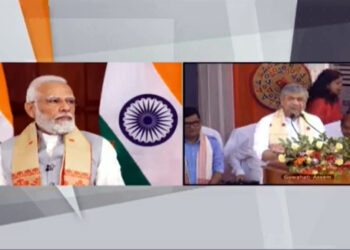 Vande Bharat Express I বন্দে ভাৰত এক্সপ্ৰেছৰ বিষয়ে মুখ্যমন্ত্ৰীক বুজালে কেন্দ্ৰীয় ৰে’লমন্ত্ৰীয়ে