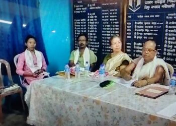 Awards of intelligence I ডিফুত ৰশ্মি ক্ৰপী মেধা বঁটা প্ৰদান : খুচী দেৱী আৰু আৰচক টেৰণলৈ বঁটা