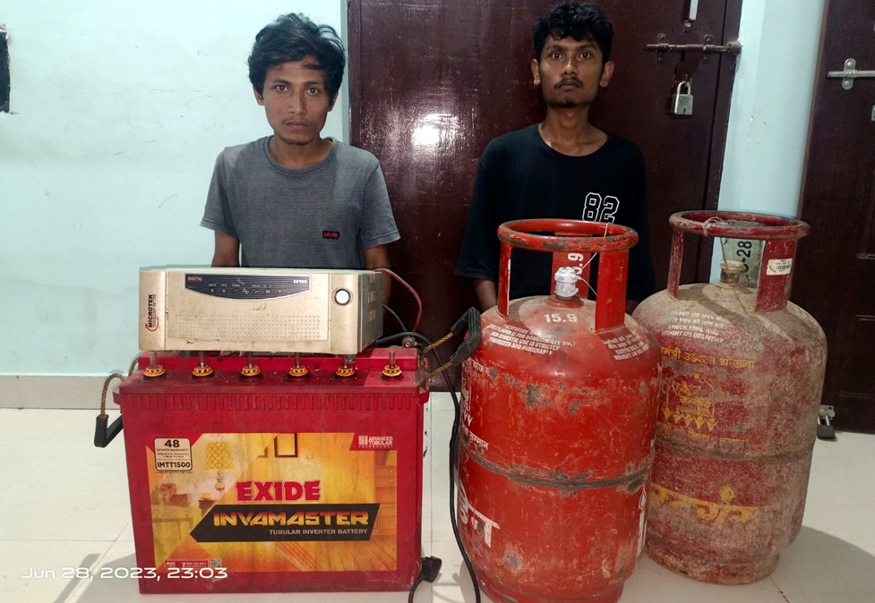 ড্ৰাগছ আৰু চুৰি সামগ্ৰী উদ্ধাৰ