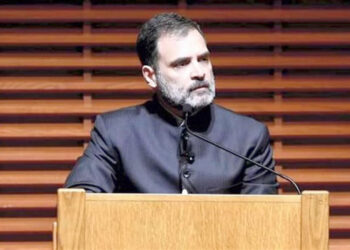 সাংসদ পদ খাৰিজ সন্দৰ্ভত বিদেশত মুখ খুলিলে ৰাহুল গান্ধীয়ে