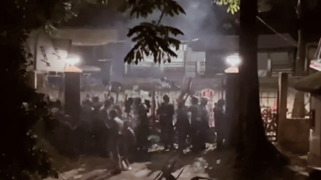 Mob Attack I মেঘালয়ত মুখ্যমন্ত্ৰীৰ কাৰ্যালয়ত আক্ৰমণ 3 মেঘালয়