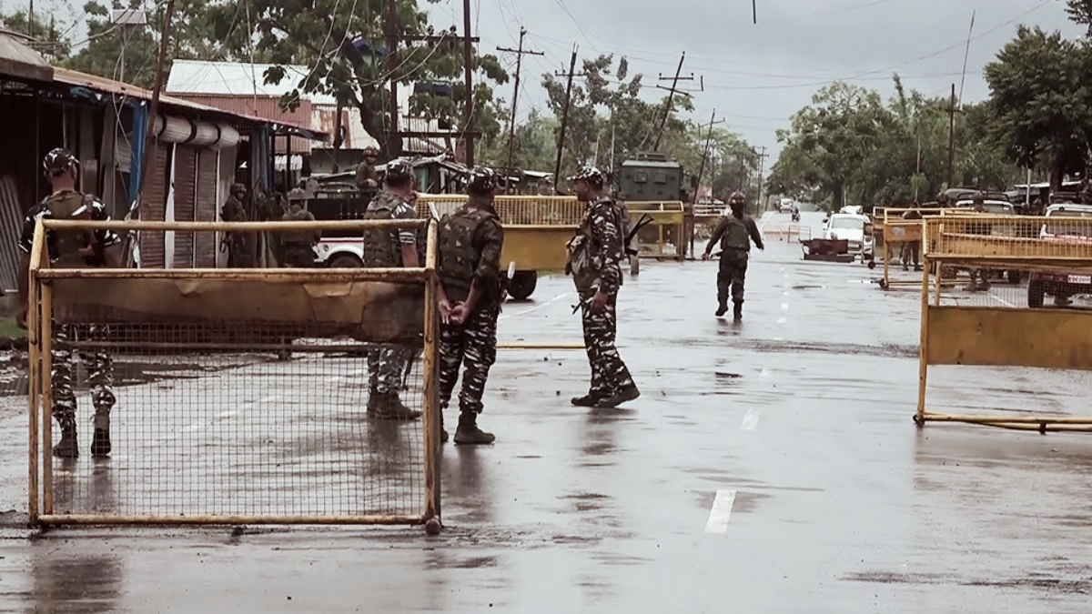 Manipur Violence I মণিপুৰত পুনৰ সংঘৰ্ষত মহিলা কনিষ্টবল নিহত 3 মণিপুৰ সংঘৰ্ষ