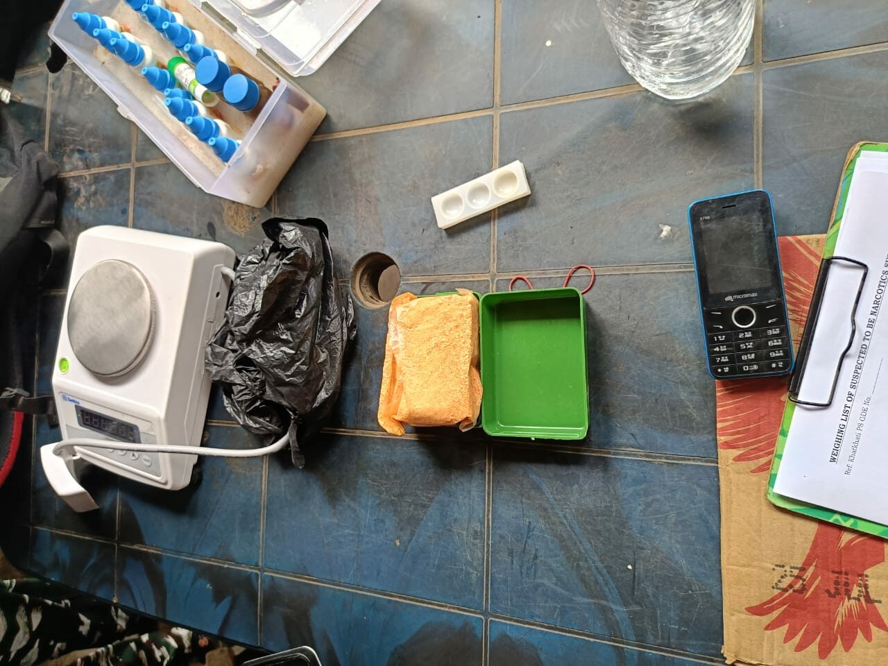 Drugs Seized I অসম-নাগালেণ্ড সীমান্তৰ লাহৰিজানত মাছ বেপাৰীৰ ৰূপত ড্ৰাগছ সৰবৰাহকাৰী 3 অসম-নাগালেণ্ড সীমান্তৰ লাহৰিজানত মাছ বেপাৰীৰ ৰূপত ড্ৰাগছ সৰবৰাহকাৰী