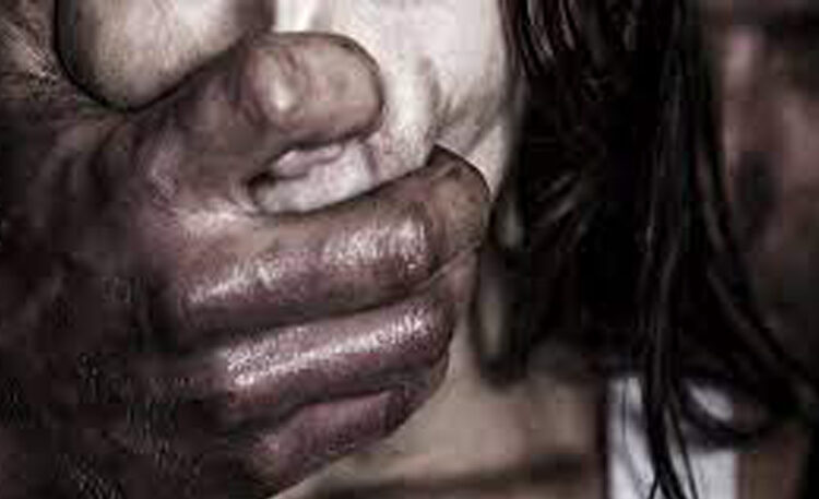 Men molest minor Dalit girl I উত্তৰ প্ৰদেশত দলিত কিশোৰীক ধৰ্ষণ কৰি বনালে ভিডিঅʼ, ছয়জনক গ্ৰেপ্তাৰ