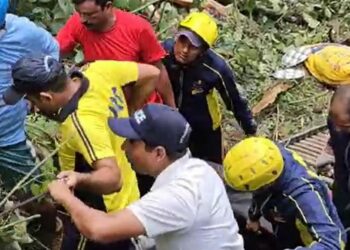 উত্তৰ কাশীত ভয়ংকৰ দুৰ্ঘটনা, খাৱৈত বাছ পৰি ৭ জনৰ মৃত্যু