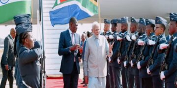 First fake report on PM Modi I  দক্ষিণ আফ্ৰিকা ভ্ৰমণৰ সময়ত প্ৰধানমন্ত্ৰী মোডীক লৈ সংবাদ মাধ্যমৰ ‘মিছা’ বাতৰি, ভাৰতৰ প্ৰতিক্ৰিয়া