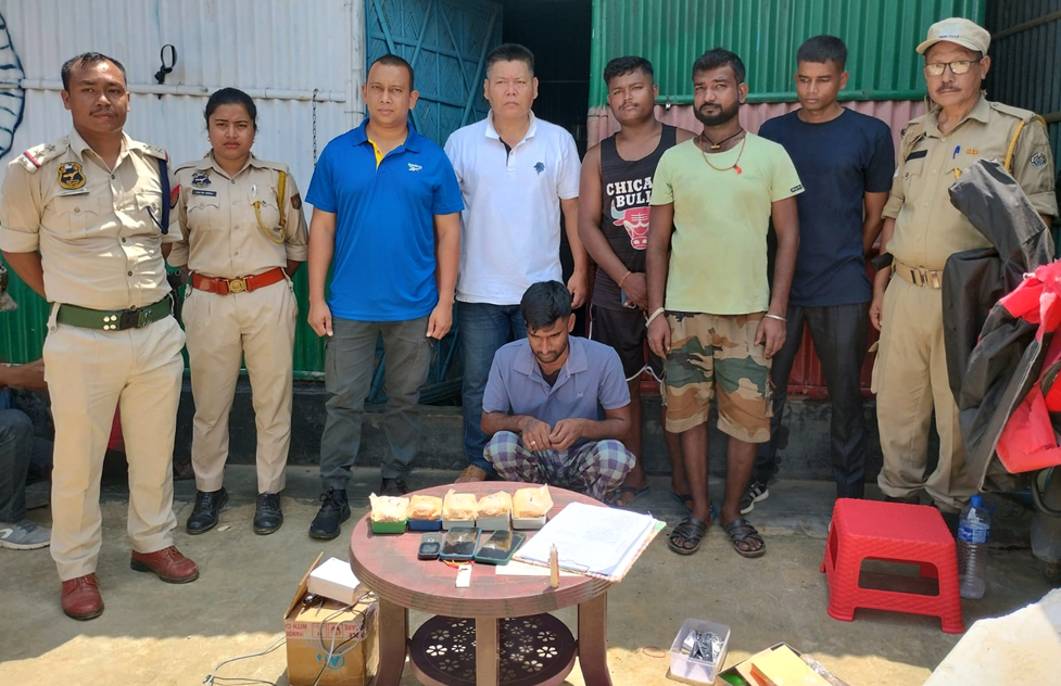 খটখটীৰ লাহৰিজানত হেৰ'ইনসহ দুই সৰবৰাহকাৰী আটক