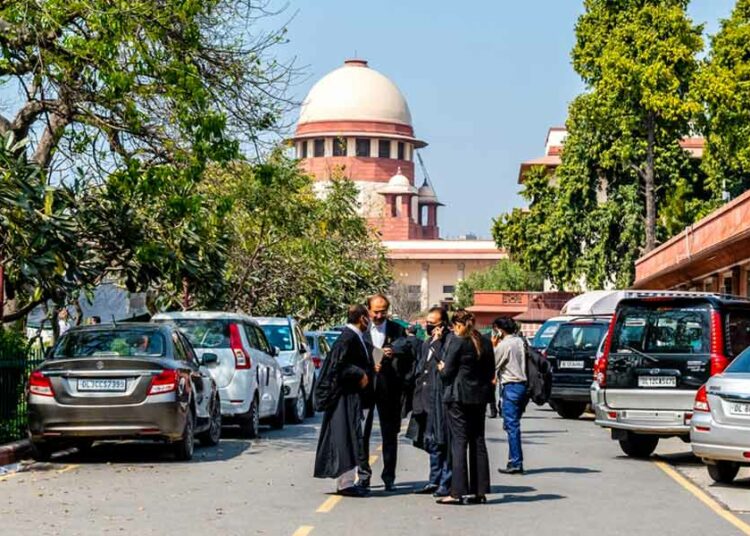 “SC Upholds Rights of Editors Guild Members, Seeks Manipur’s Opinion on Transferring Plea to Delhi HC”