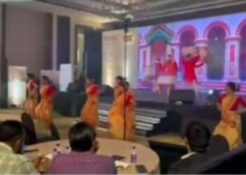 Bihu controversy at Radison Blue I ৰেডিছন ব্লুত বিকৃত বিহু, আৰক্ষীৰ ওচৰত গোচৰ ৰুজু