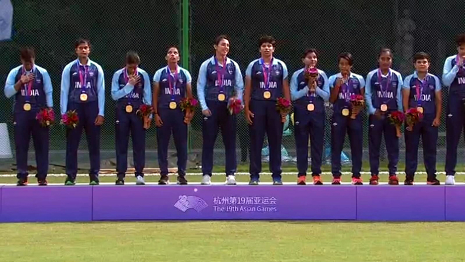  ভাৰতীয় মহিলা ক্ৰিকেট দলৰ স্বৰ্ণ জয়