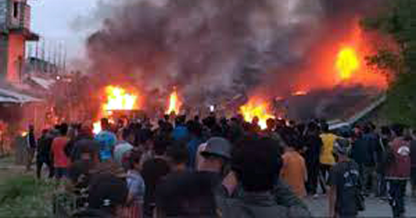 অশান্ত মণিপুৰ