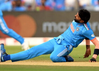 CWC 2023 : ইংলেণ্ডৰ বিৰুদ্ধে মেচত খেলিব পাৰিবনে হাৰ্দিকে?
