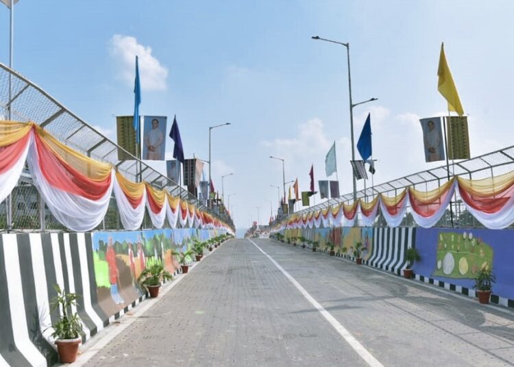 Chandmari over bridge I ২০২৬ চনৰ ভিতৰত সম্পূৰ্ণ কৰাৰ লক্ষ্য, আৰম্ভ হ’ল আটাইতকৈ দীঘল চানমাৰি উৰণ সেতুৰ নিৰ্মাণকাৰ্য