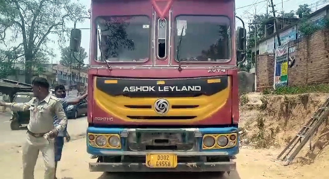 Cigarrage.jpgP1 | ASSAM TIMES POST