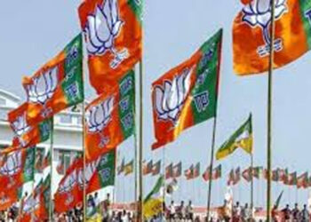 Assembly Elections 2024 I চামগুৰিত তুমুল প্ৰতিদ্বন্দ্বিতা: ঝাৰখণ্ডত ইণ্ডিয়া, মহাৰাষ্ট্ৰত আগবাঢ়ি আছে বিজেপি মিত্ৰজোঁট 1 SC on BJP advertisement case : বিজেপিৰ বিজ্ঞাপন গোচৰত হস্তক্ষেপ নকৰিলে উচ্চতম ন্যায়ালয়ে