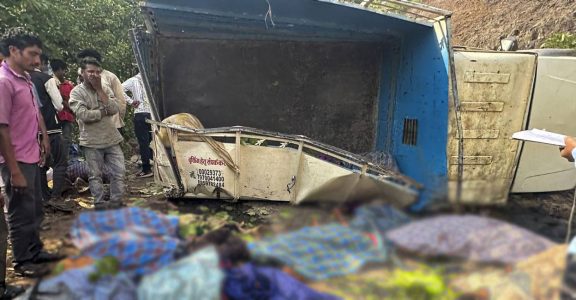 Tragic Road Accident Claims 18 Lives In Chhattisgarh: Several Injured