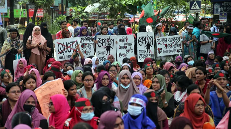 Bangladesh Violence : অশান্ত বাংলাদেশৰ পৰা ভাৰতলৈ উভতি আহিছে ৪ হাজাৰোধিক শিক্ষাৰ্থী 1 Bangladesh Violence : অশান্ত বাংলাদেশৰ পৰা ভাৰতলৈ উভতি আহিছে ৪ হাজাৰোধিক শিক্ষাৰ্থী