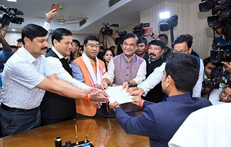 Assam RS Elections 2024 : ৰাজ্যসভাৰ আসনৰ বাবে বিজেপিৰ দুই প্ৰাৰ্থীৰ মনোনয়ন দাখিল