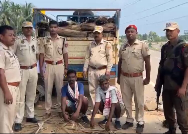 বকলীয়াঘাটত বৃহৎ পৰিমানৰ চোৰাং বাৰ্মিজ ছুপাৰি  জব্দ, ছয়জন সৰবৰাহকাৰী আটক আৰক্ষীৰ