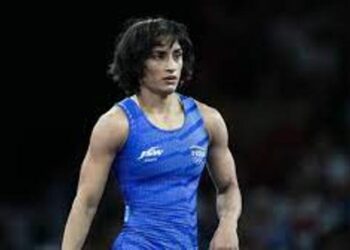 Heart-Stirring Triumph: Vinesh Phogat Clinches Silver at Paris Olympics