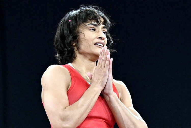 Vinesh Phogat : বিনেশ বিতৰ্কত প্ৰথমবাৰৰ বাবে মুখ খুলিলে বিতৰ্কিত মল্লযুঁজ ফেডাৰেচনে